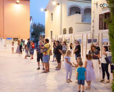 Otvorenje Izložbe Ćutim otok svoj